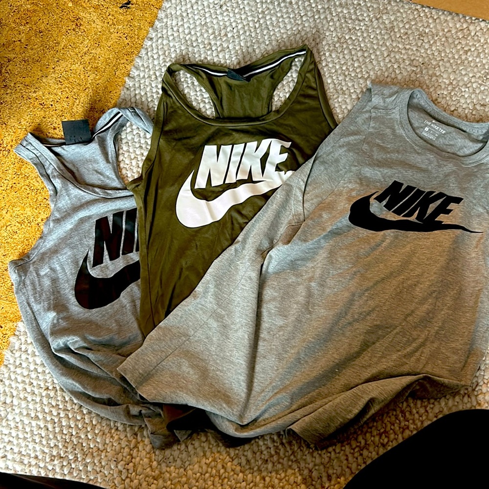 Nike Tank Tops